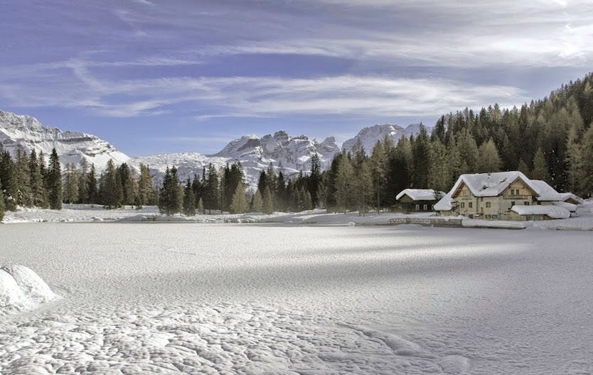 Rifugio Lago Nambino turismo montano invernale Trentino - Vecchie Scarpe